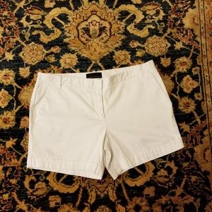 Attention brand shorts